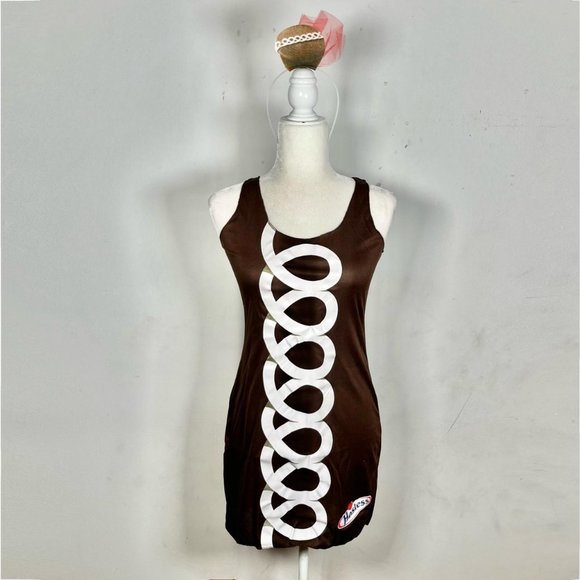 Hostess chocolate cupcake halloween costume - Picture 3 of 6